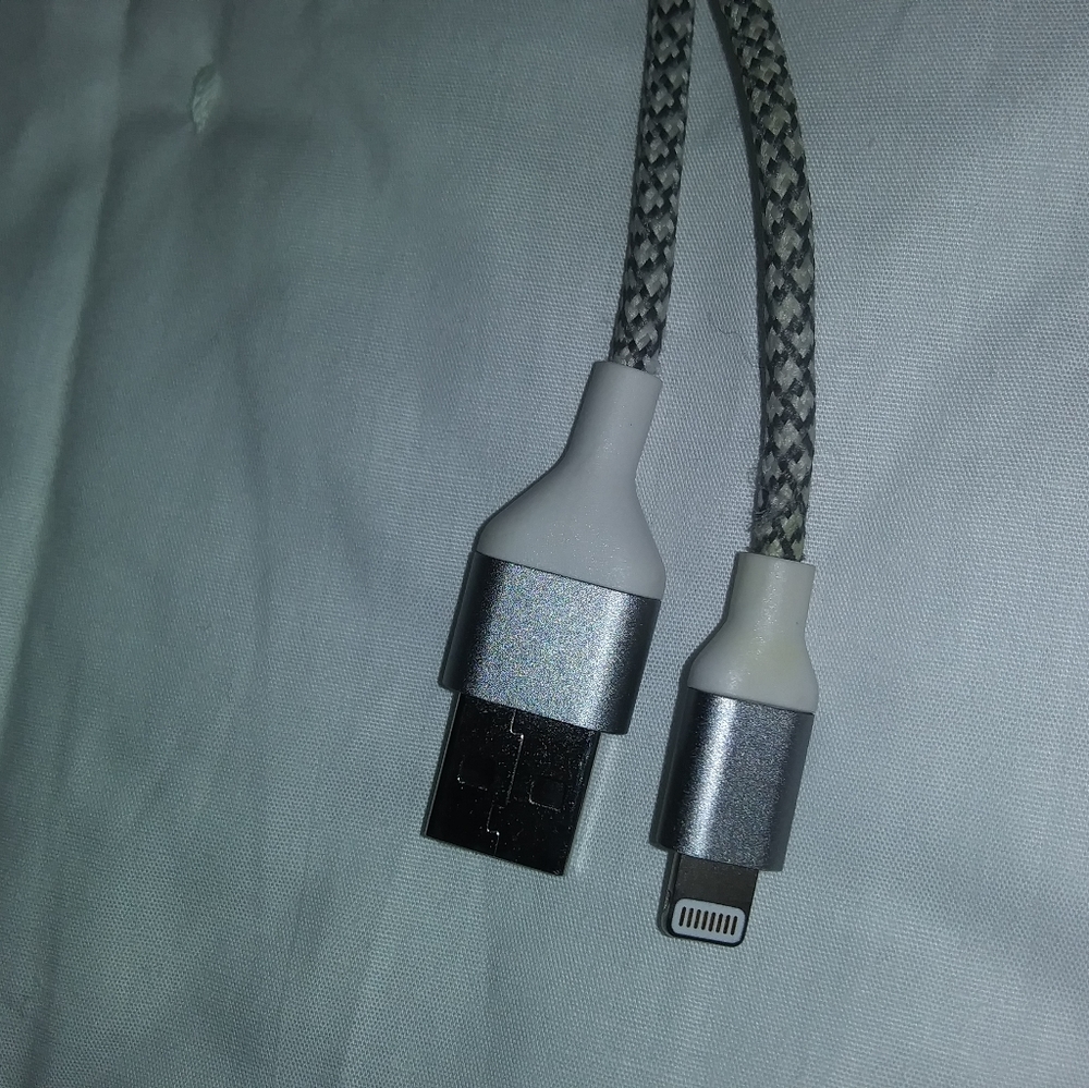 IPhone 6ft cord
